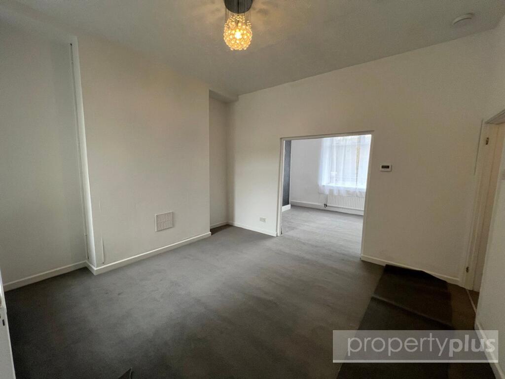House in Tonyrefail - View 3