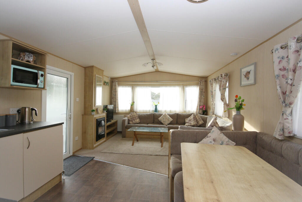 House in Southampton - View 2