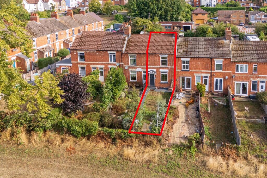 House in Rothwell, North Northamptonshire - View 2