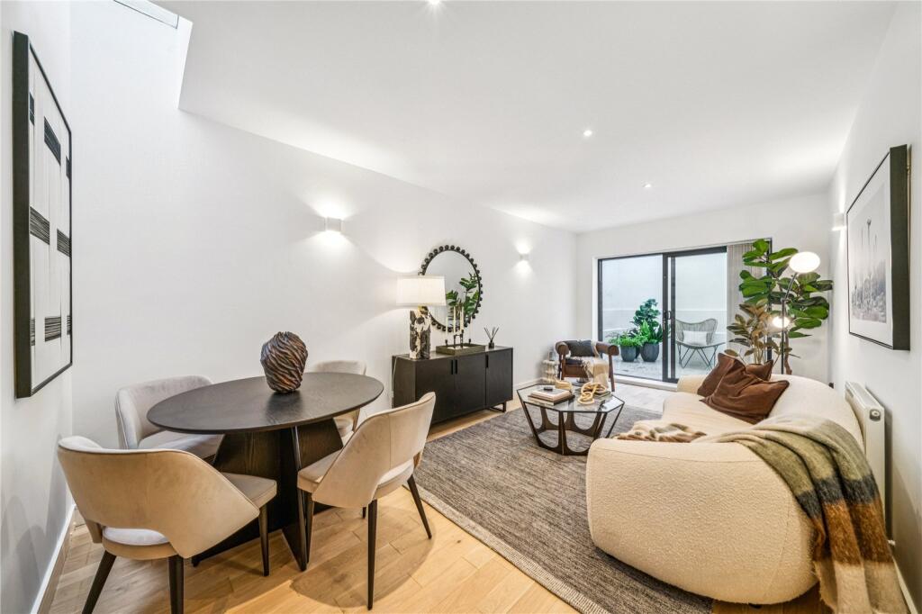 Main image of property: Lillium Mews, SW19