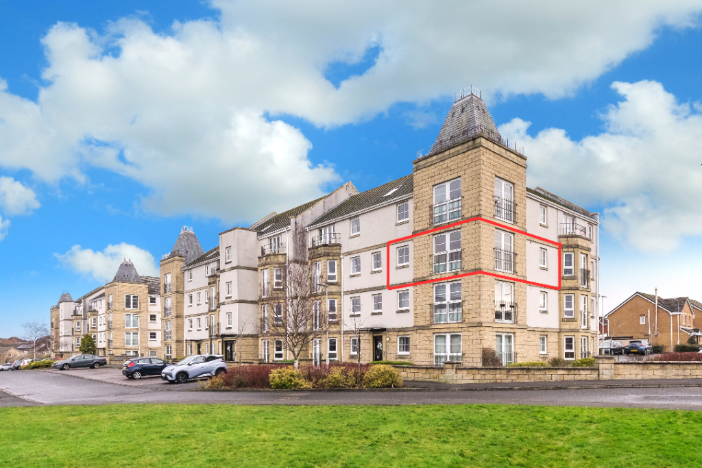 Main image of property: 87 Bittern Court, Dunfermline, Fife, KY11 8HF