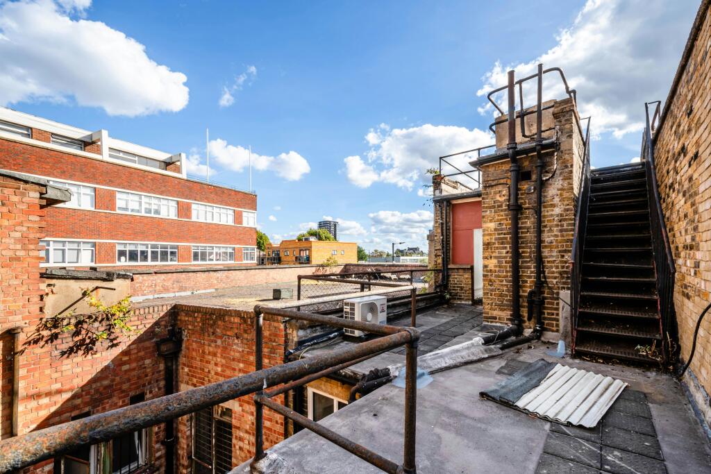 Commercial Rd 185 - Low Res 21.jpg