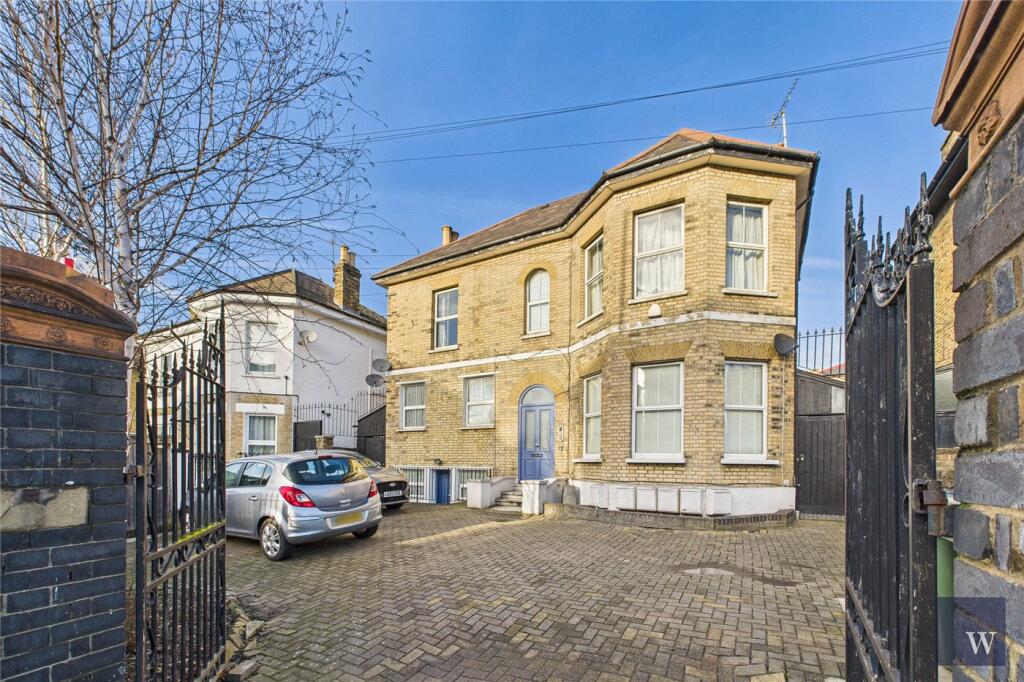 Main image of property: Thurlow Park Road, London, SE21