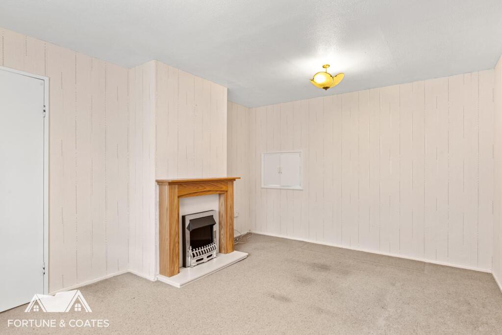Radburn Close, Harlow photo 3