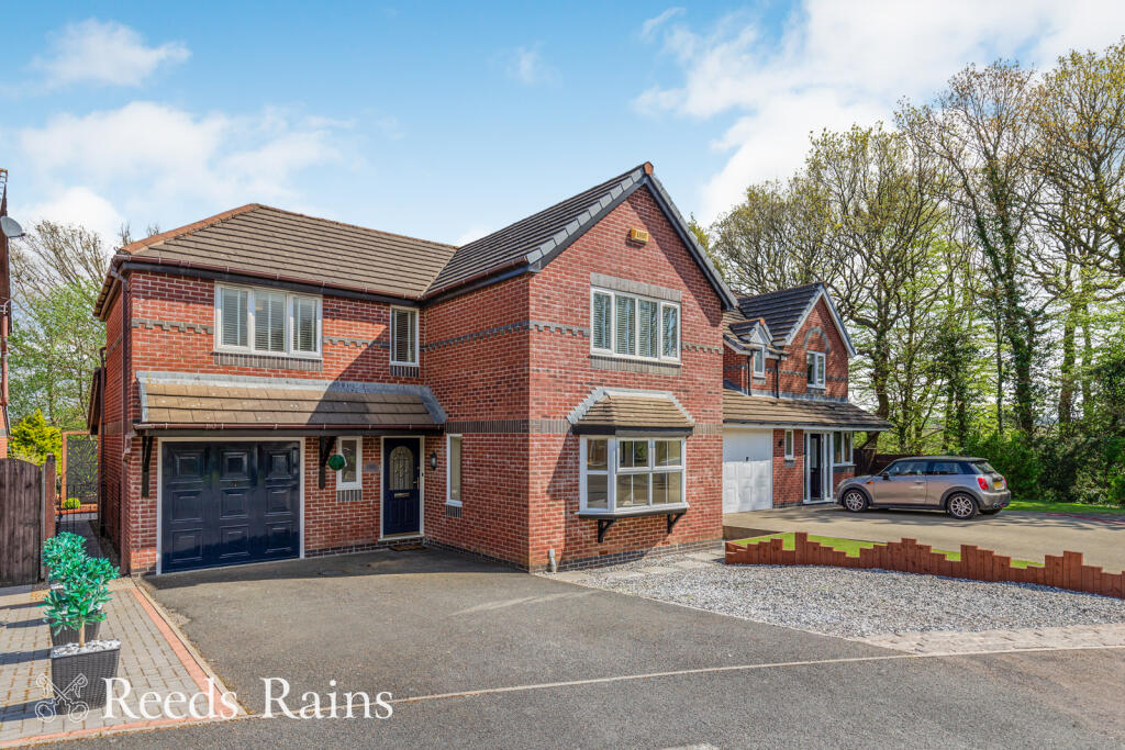 Main image of property: The Bowers, Chorley, Lancashire, PR7