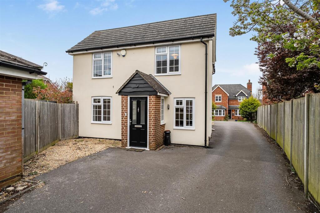 Main image of property: Newtown Road, Warsash