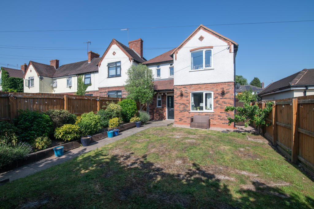 Main image of property: New Road, Bromsgrove, Worcestershire