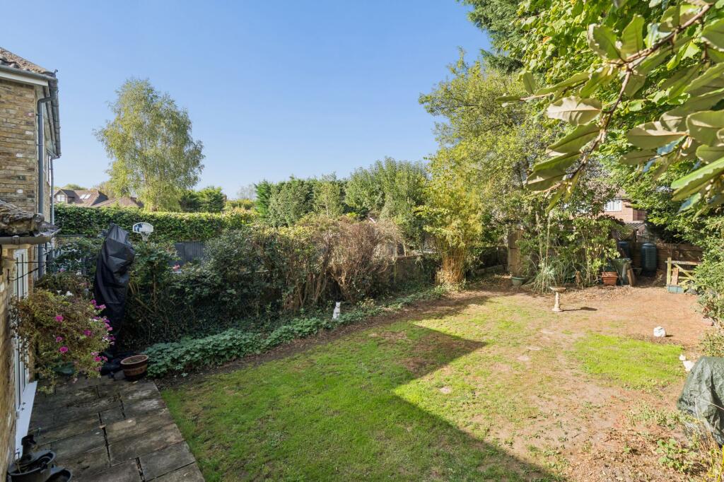 Wynnswick Road, Seer Green, HP9 photo 4