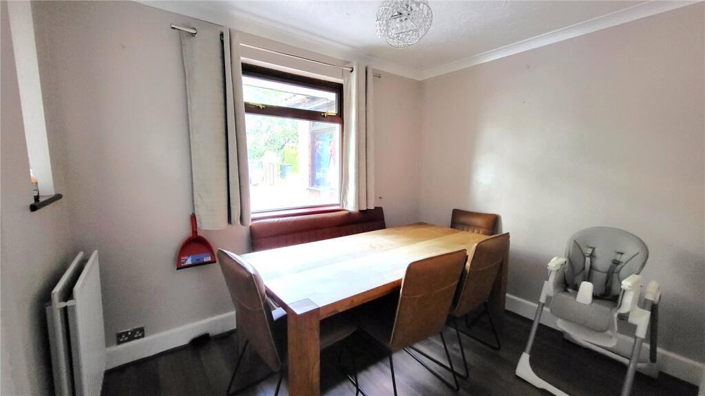 Corfe Lodge Road, Broadstone, BH18 - View 4