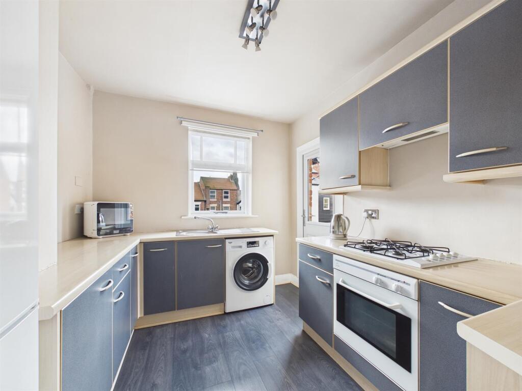 Prudhoe Terrace, Tynemouth photo 4