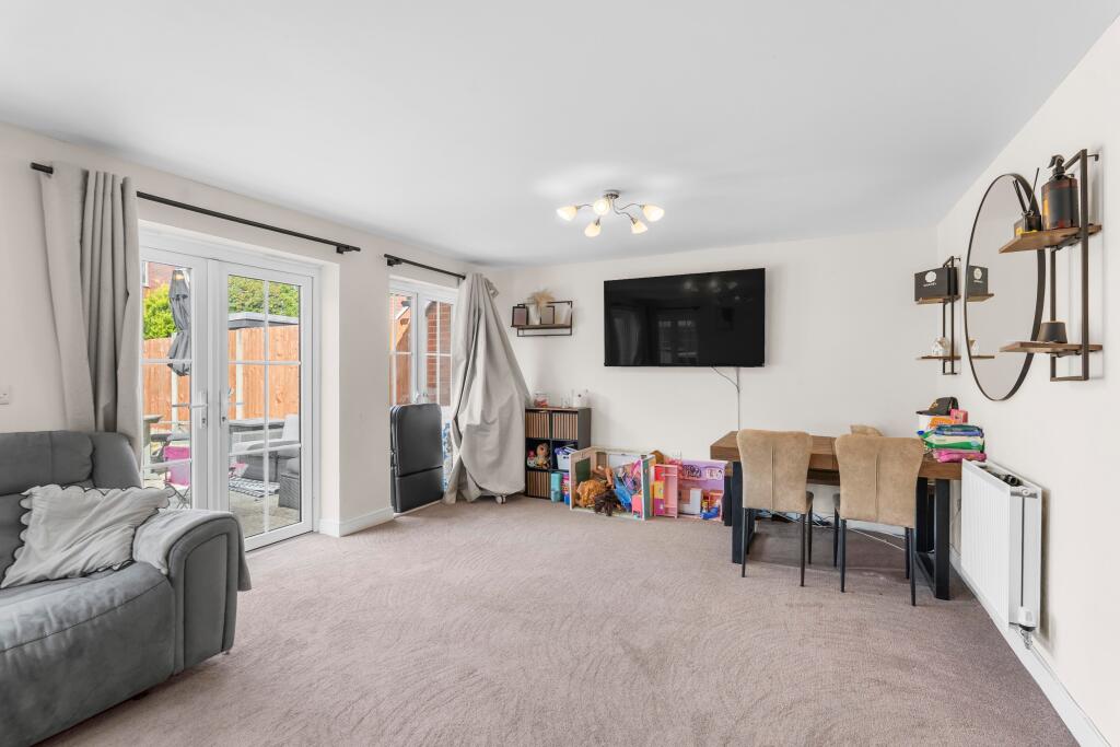 House in Stevenage - View 3