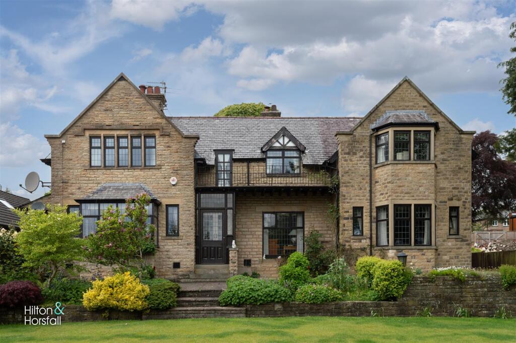 Robin Hill, Wheatley Lane Road, Barrowford