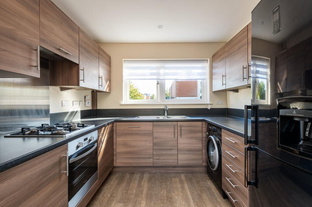 House in Maidstone, Coxheath - More