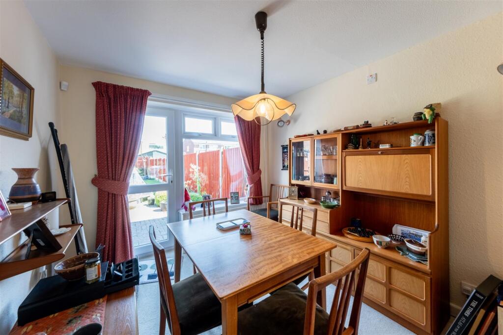 House in Hartford, Cheshire West and Chester - View 4