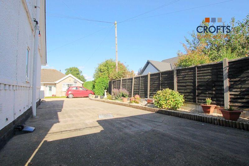 House in Grimsby, Healing - View 4