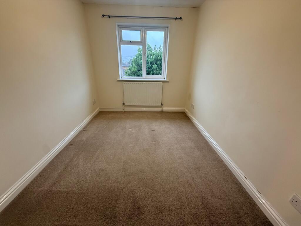 Additional image 10 of Kenmore Drive, Yeovil, Somerset, BA21 4BQ