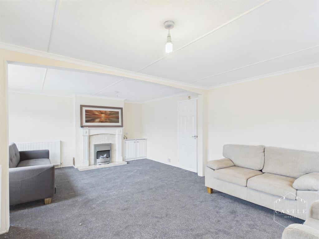 Springfield Park, Wykin Road, Hinckley - View 3
