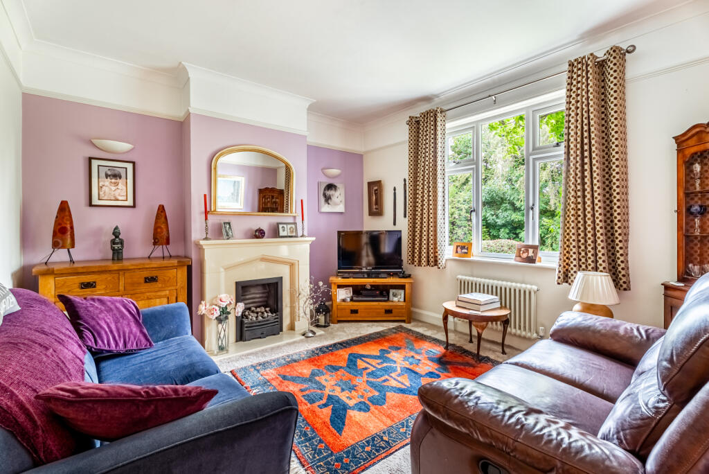 Marquis Lane, Harpenden, Hertfordshire, AL5 photo 4