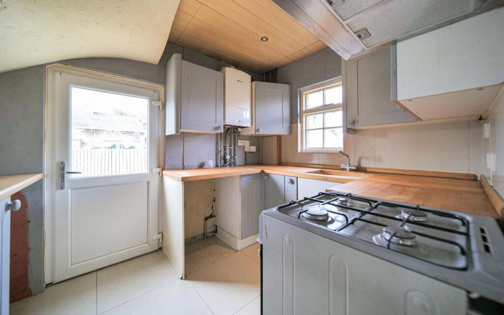 House in Swindon - View 5