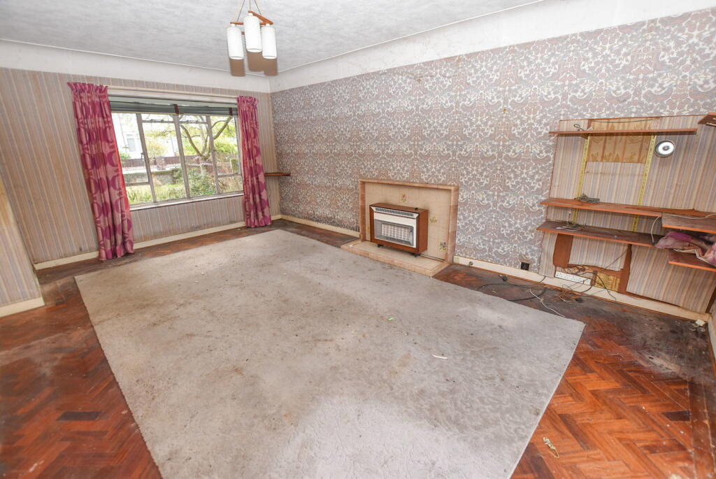 Shrewsbury Drive, Upton photo 3