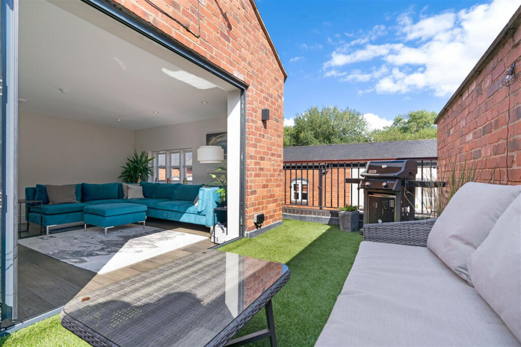 Additional image 4 of Warstone Lane, Birmingham, West Midlands B18 6NZ