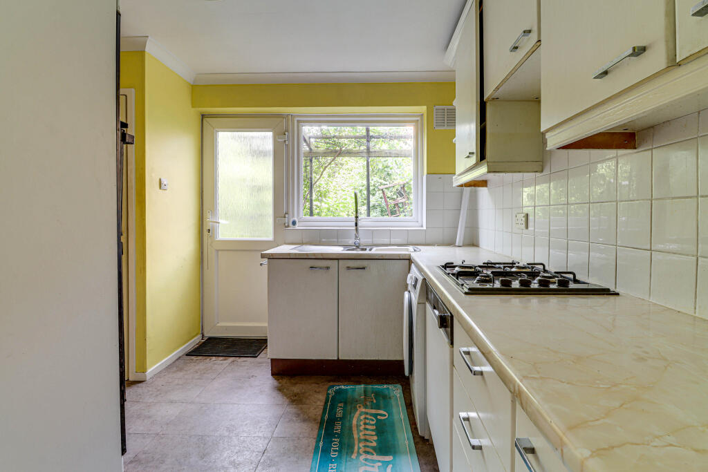 St Michaels Close, Harpenden, AL5 photo 4