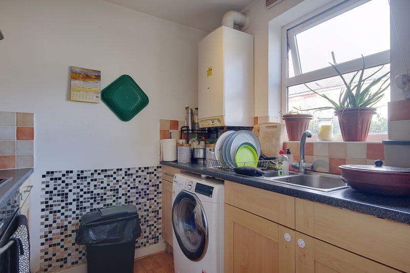 Apartment in Bournemouth - View 3