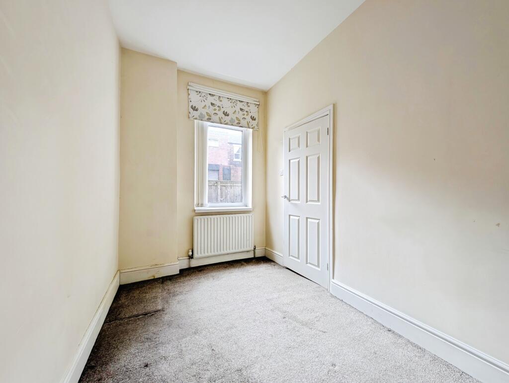 Apartment in Newcastle upon Tyne - View 3