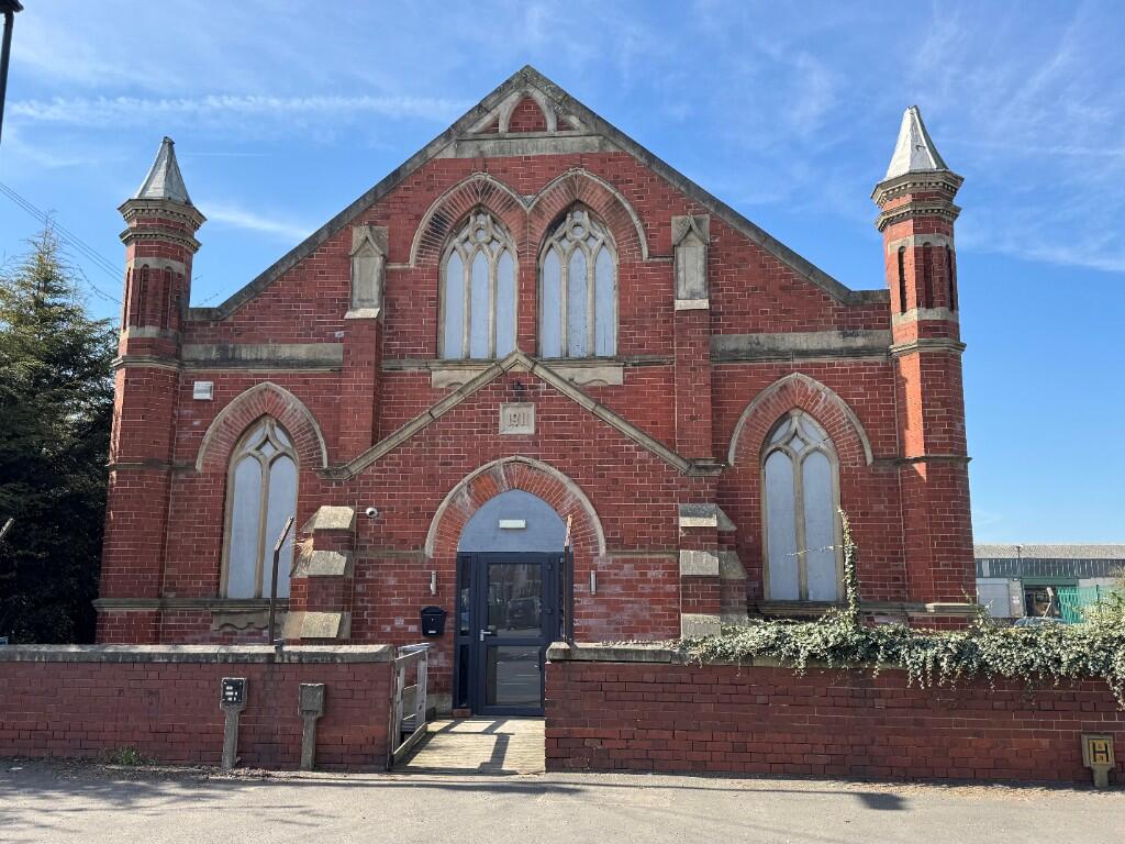 Main image of property: 54 Rotherham Road, Dinnington, Sheffield, South Yorkshire, S25 3RF.