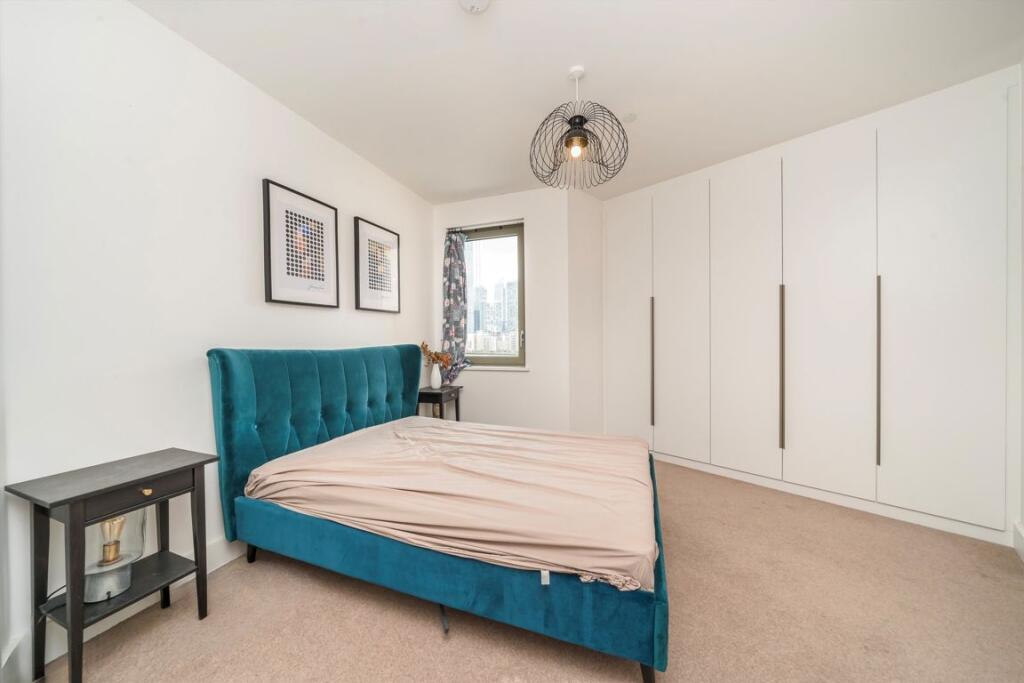 Apartment in London - View 4