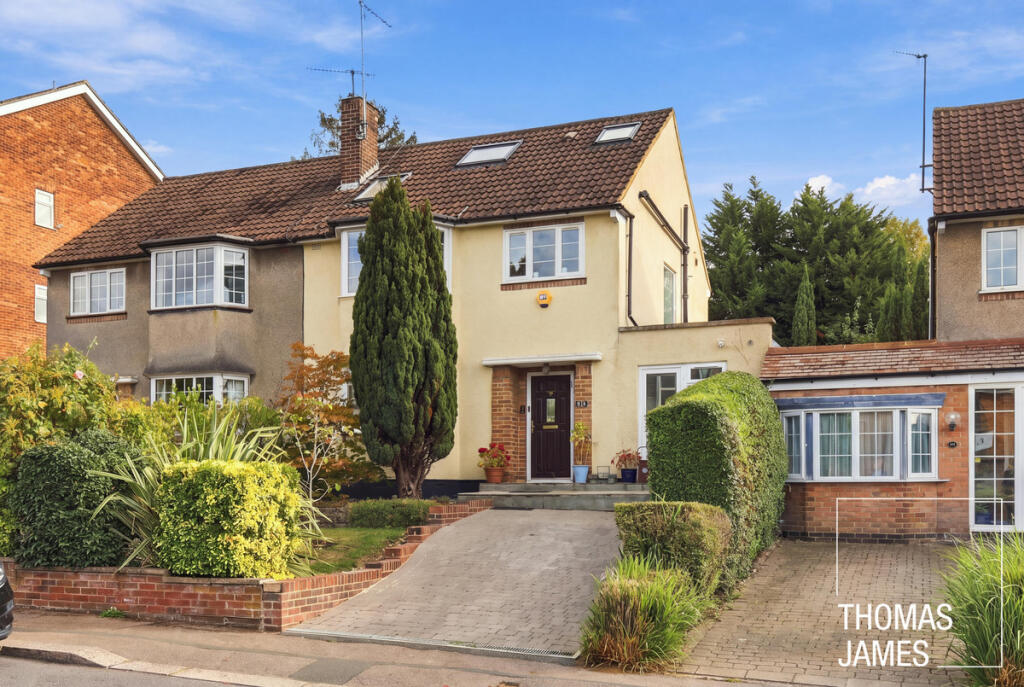 Main image of property: Somerset Road, Barnet, EN5