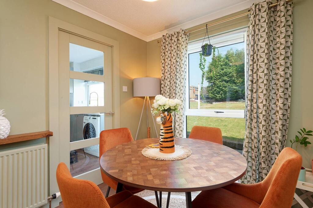 19 Blantyre Drive, Bishopton, PA7 5LS - View 5