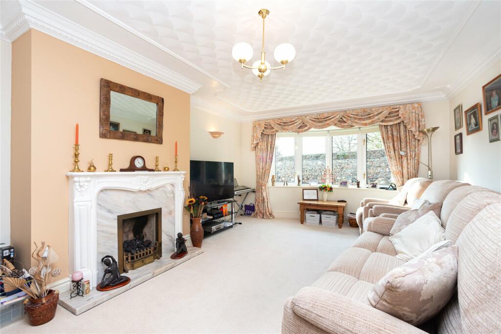 Priestley Road, Caernarfon, Gwynedd, LL55 photo 4