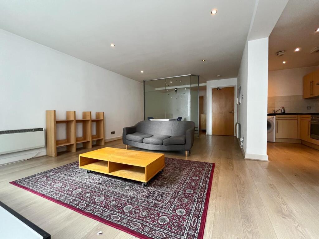 Main image of property: Park House Apartments, 11 Park Row, Leeds