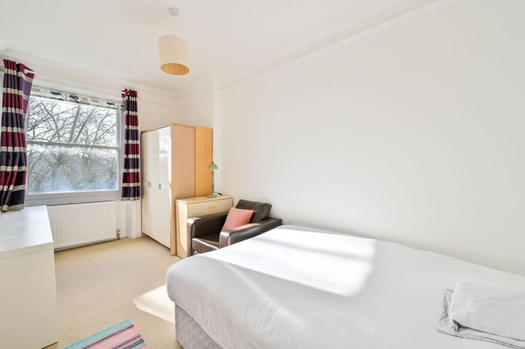 Courtfield Gardens, South Kensington, London, SW5 – pohled 3