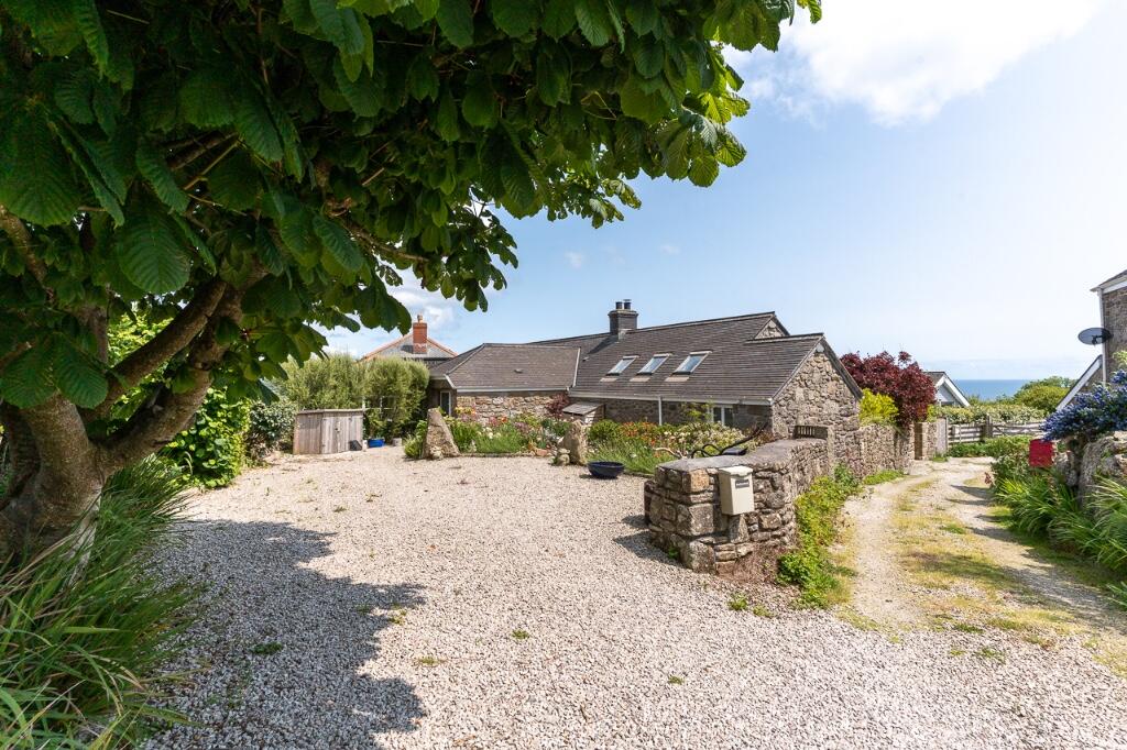 Main image of property: Boshowleck - Raginnis - Mousehole