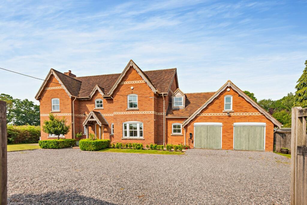 Main image of property: Tutts Clump, Reading, Berkshire