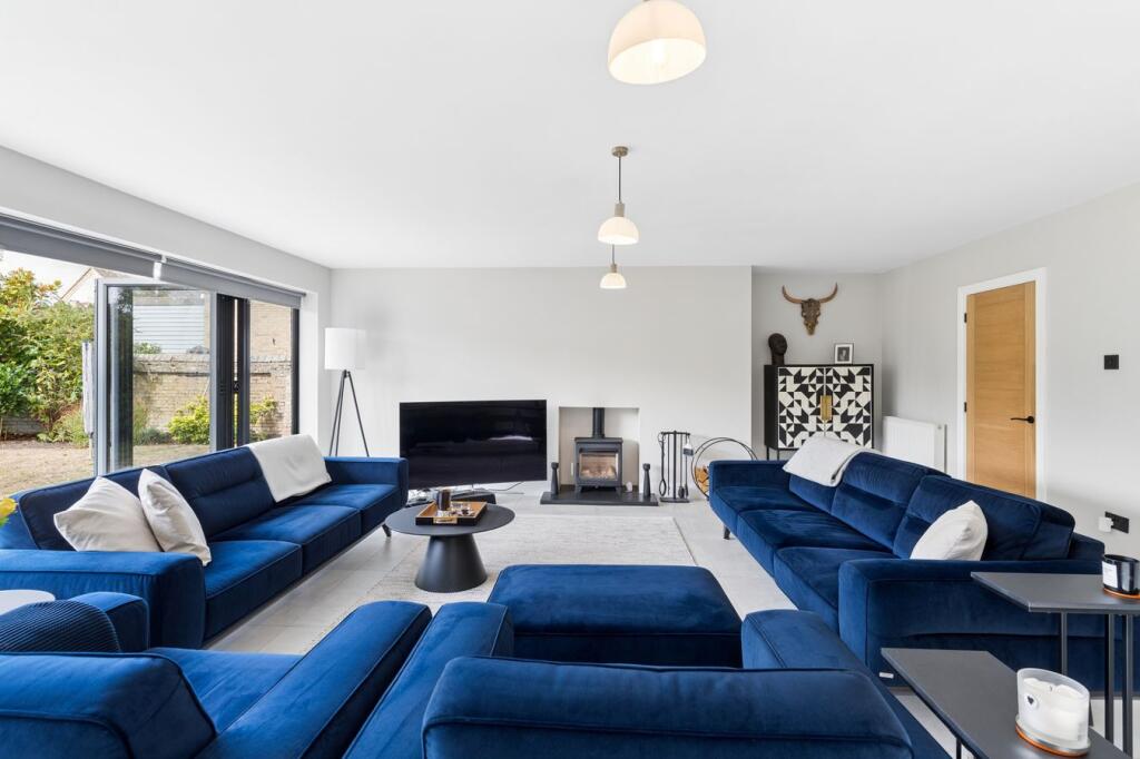 House in Peterborough - View 4