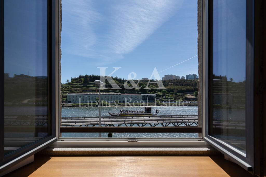 Main image of property: Oporto, Oporto