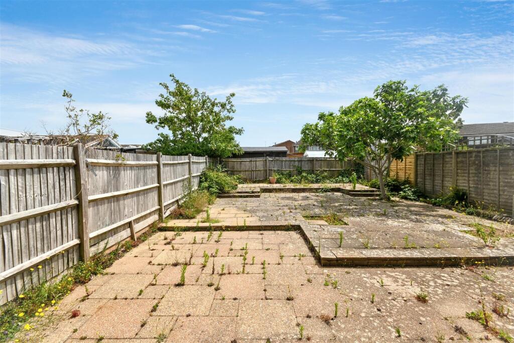 House in Eastbourne, Langney Point, St Anthony's Hill - View 4