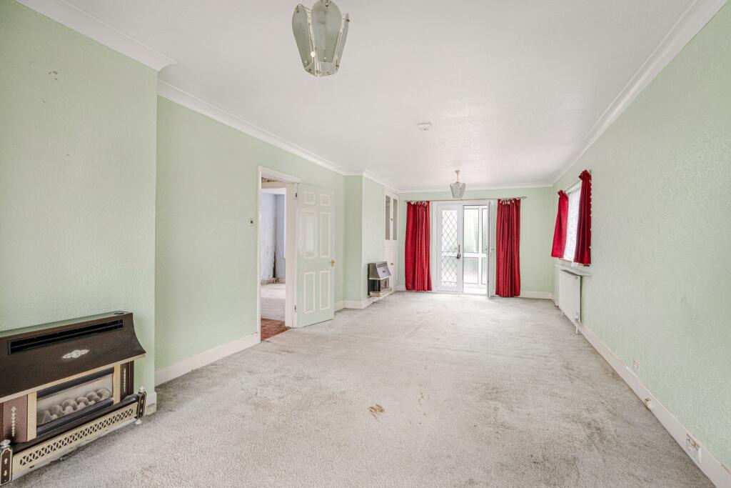 Kingsbridge Road, Bishop's Stortford, Hertfordshire, CM23 photo 3
