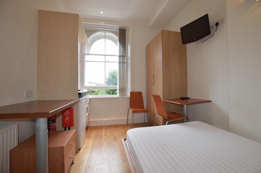 Main image of property: Flat 7, 4 Talbot Road, Bayswater