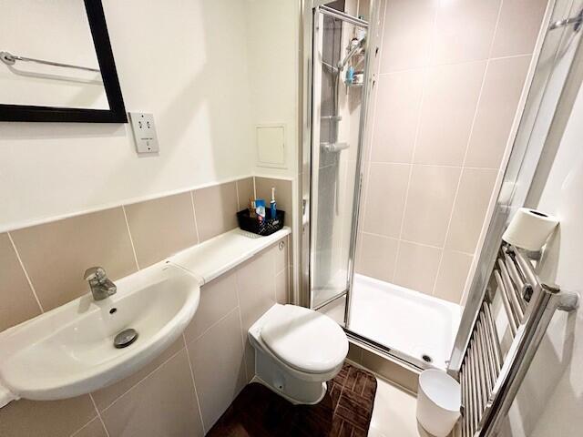 Apartment in Brighton - More
