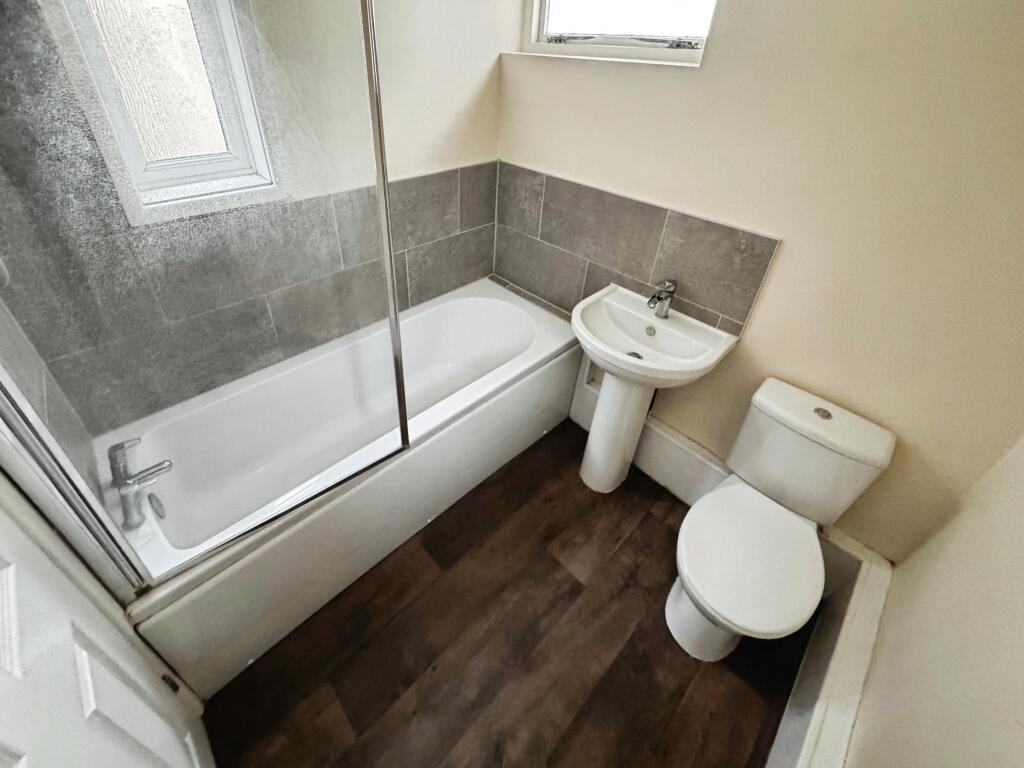 House in Salisbury - View 4