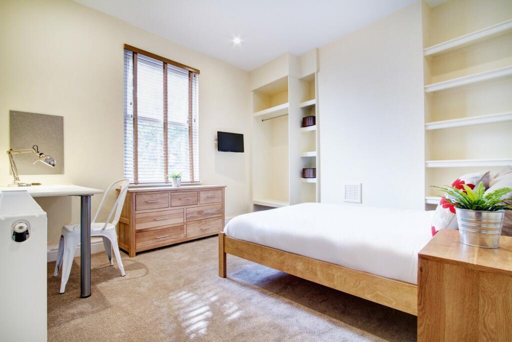 House in Manchester - View 5