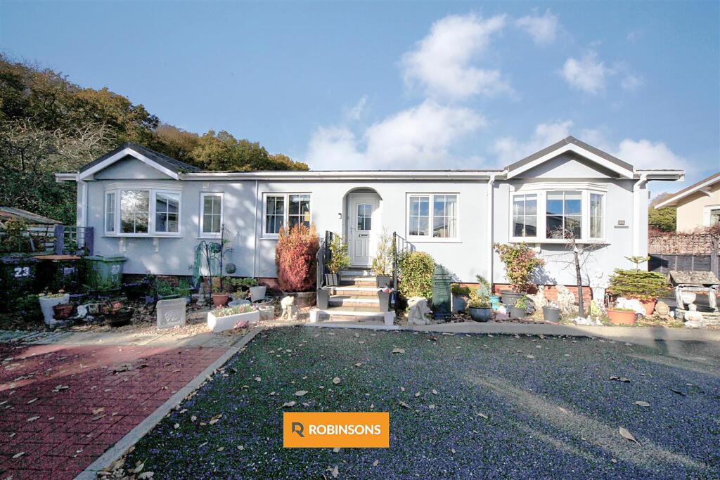 Main image of property: Residential Park, Caddington
