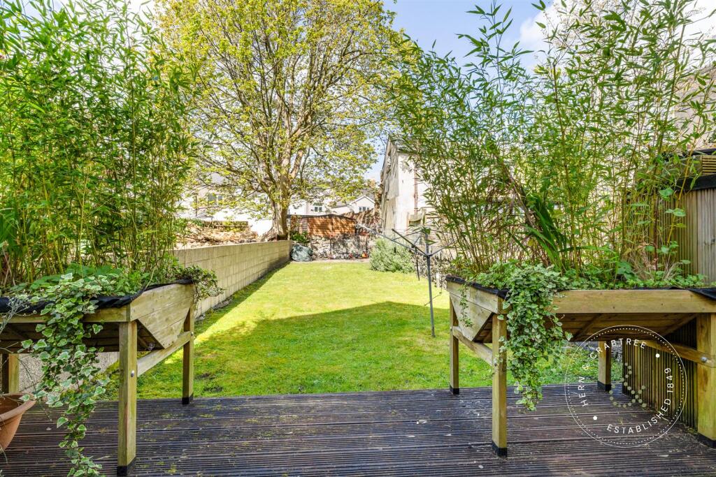 House in Cardiff - View 2