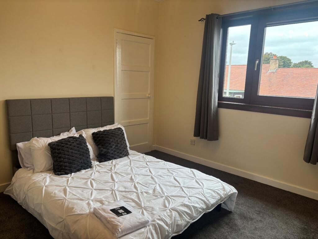 Apartment in Aberdeen, Garthdee - View 5