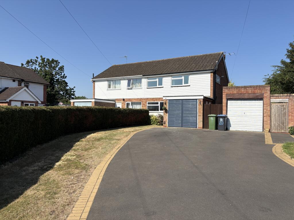 Main image of property: Slingates Road, Stratford-upon-avon, Warwickshire