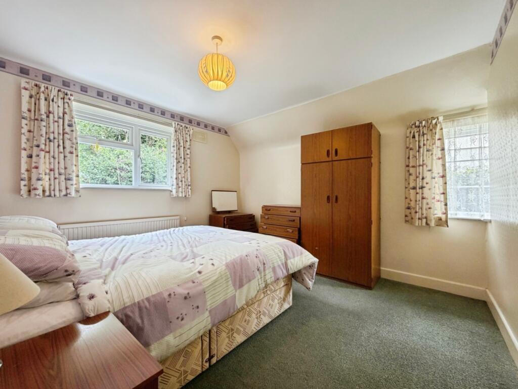 London Road, Hythe - View 6